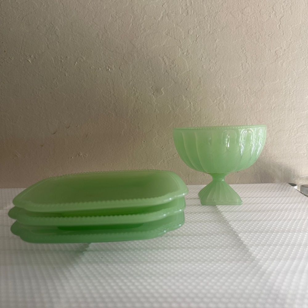 Elegant Green Glass Dining Set
